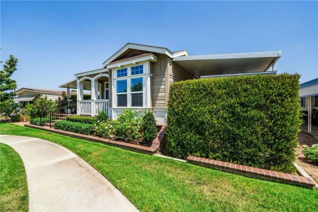 16734 Lake Forest Lane 174, Yorba Linda, CA 92886