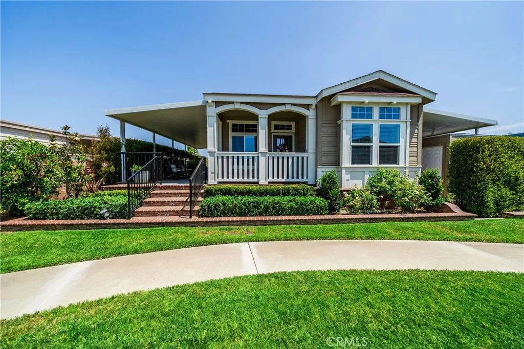 16734 Lake Forest Lane 174, Yorba Linda, CA 92886