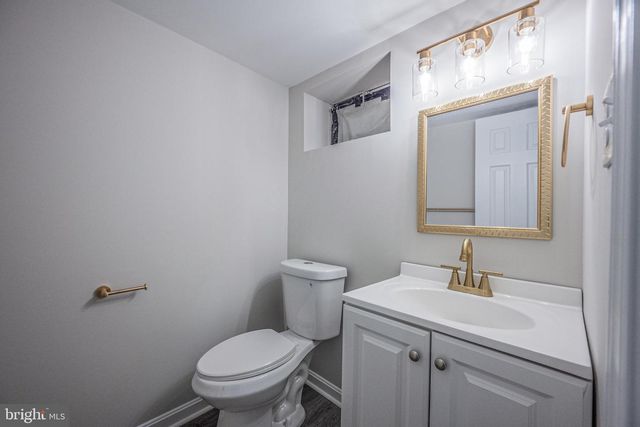 1823 N CAROLINE ST, Baltimore, MD 21213