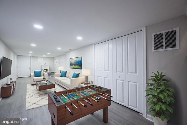 1823 N CAROLINE ST, Baltimore, MD 21213