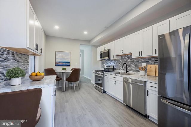 1823 N CAROLINE ST, Baltimore, MD 21213