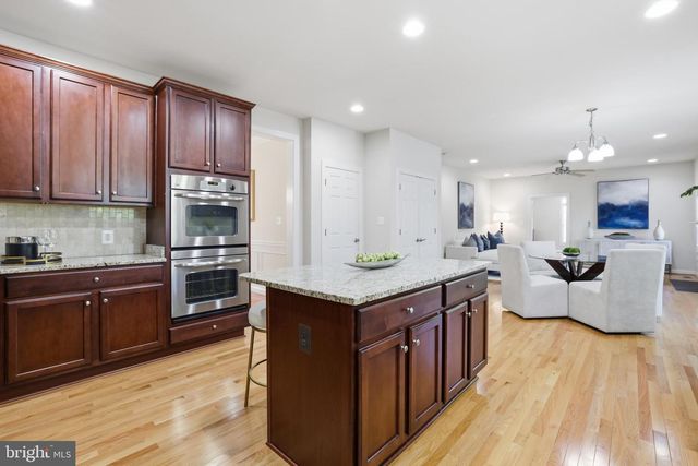 3009 MARSHALL ST, Falls Church, VA 22042