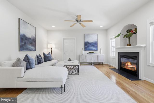 3009 MARSHALL ST, Falls Church, VA 22042