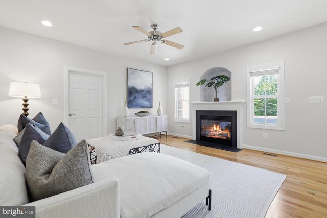 3009 MARSHALL ST, Falls Church, VA 22042