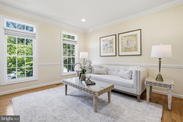 3009 MARSHALL ST, Falls Church, VA 22042