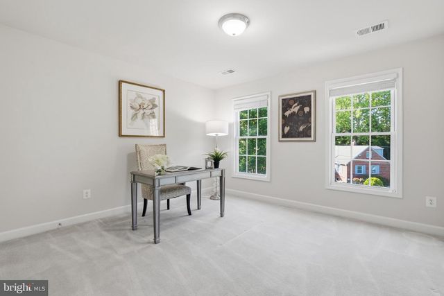 3009 MARSHALL ST, Falls Church, VA 22042