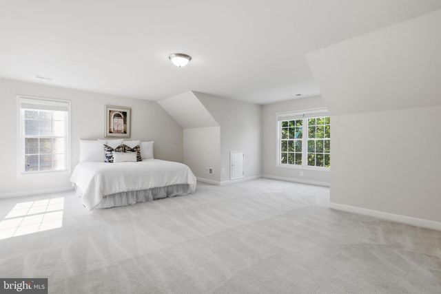 3009 MARSHALL ST, Falls Church, VA 22042