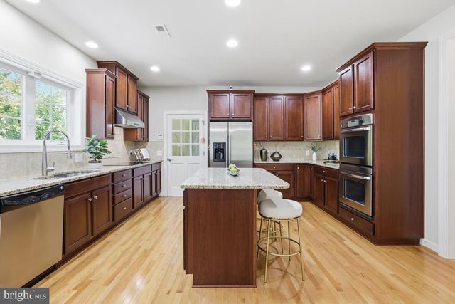 3009 MARSHALL ST, Falls Church, VA 22042