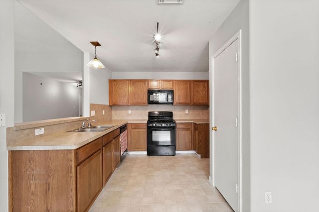 2530 Fox River Lane, Spring, TX 77386