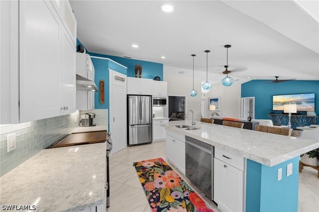 13280 Bridgeford AVE, Bonita Springs, FL 34135