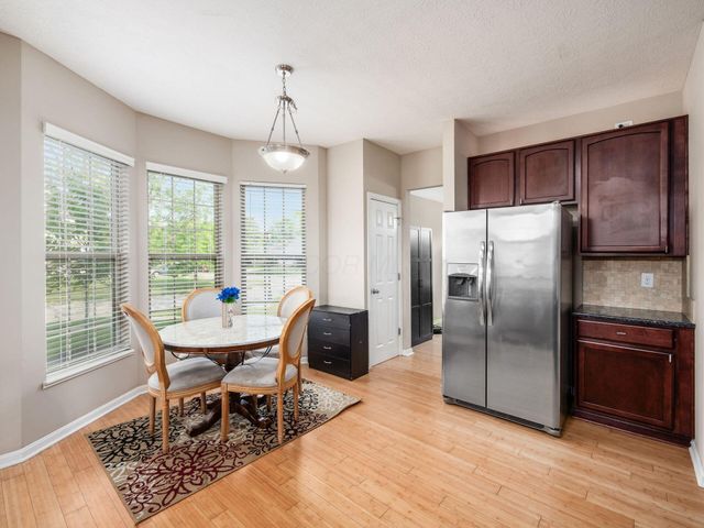 5608 Maple Dell Court, Hilliard, OH 43026