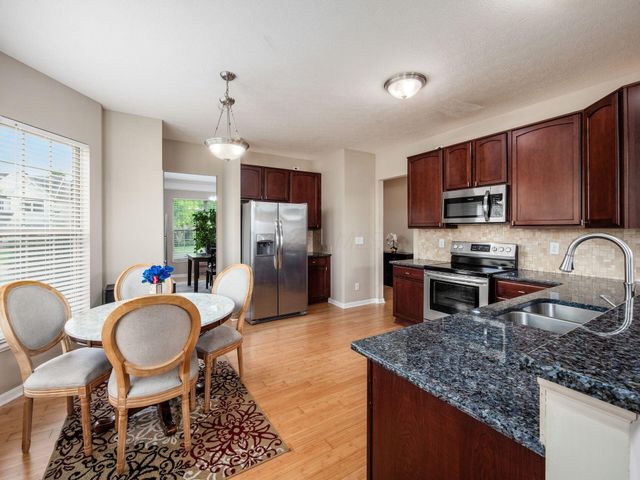 5608 Maple Dell Court, Hilliard, OH 43026