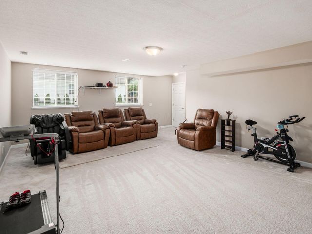 5608 Maple Dell Court, Hilliard, OH 43026
