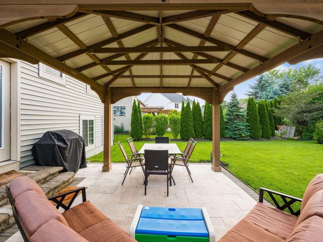 5608 Maple Dell Court, Hilliard, OH 43026