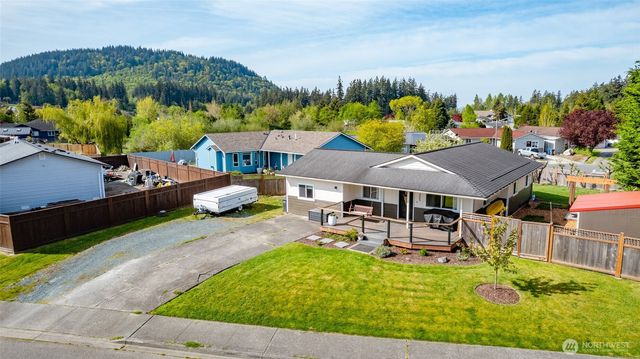 1405 S 27th Street, Mount Vernon, WA 98274
