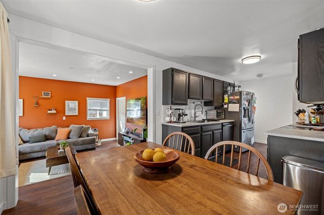 1405 S 27th Street, Mount Vernon, WA 98274