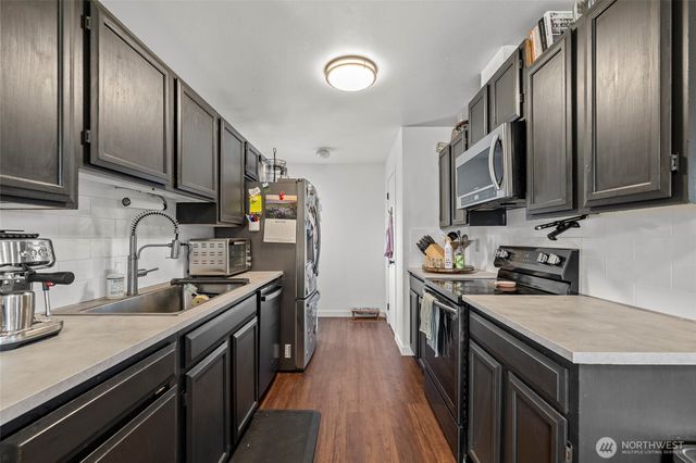1405 S 27th Street, Mount Vernon, WA 98274