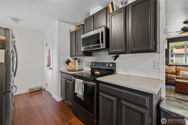 1405 S 27th Street, Mount Vernon, WA 98274
