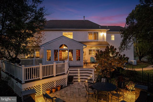 63 WOODSIDE LN, New Hope, PA 18938