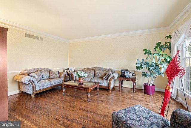 63 WOODSIDE LN, New Hope, PA 18938