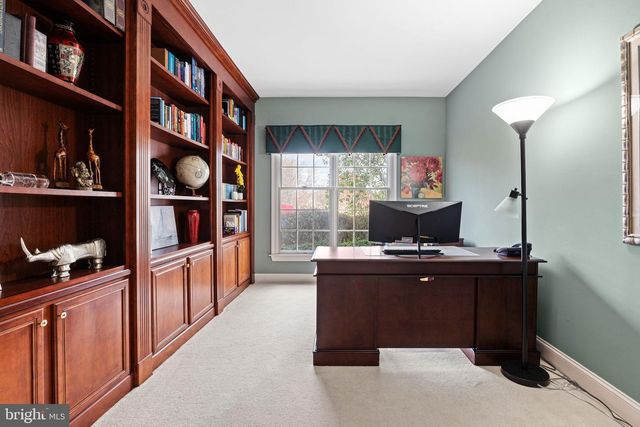 63 WOODSIDE LN, New Hope, PA 18938