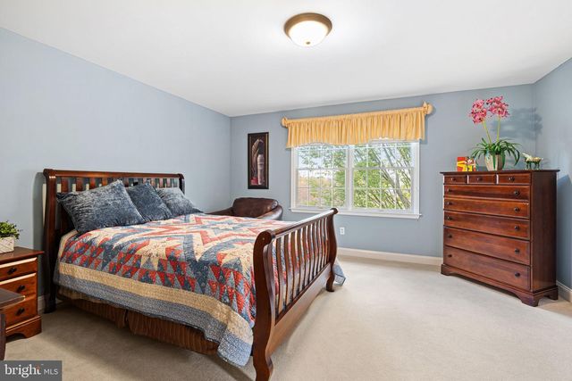 63 WOODSIDE LN, New Hope, PA 18938