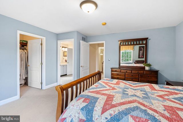 63 WOODSIDE LN, New Hope, PA 18938