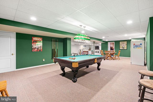 63 WOODSIDE LN, New Hope, PA 18938