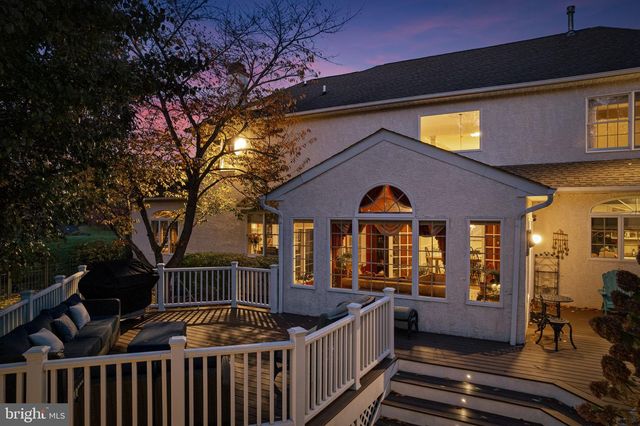 63 WOODSIDE LN, New Hope, PA 18938