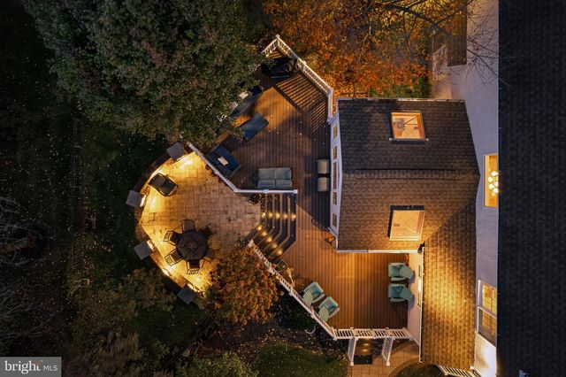 63 WOODSIDE LN, New Hope, PA 18938