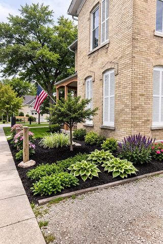 101 W Vine STREET, Milwaukee, WI 53212