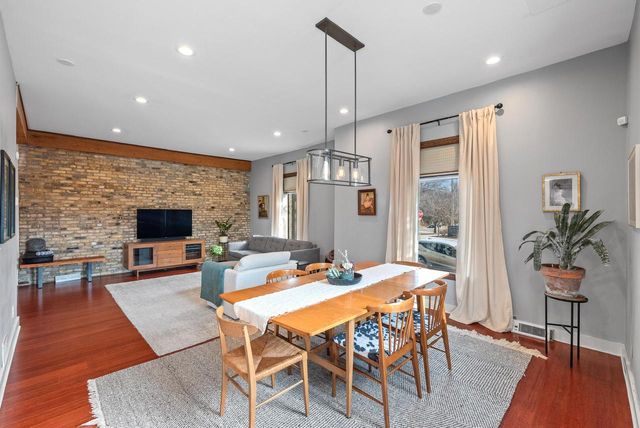 101 W Vine STREET, Milwaukee, WI 53212