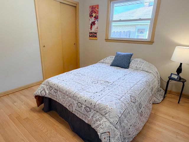 3205 S 70th STREET, Milwaukee, WI 53219