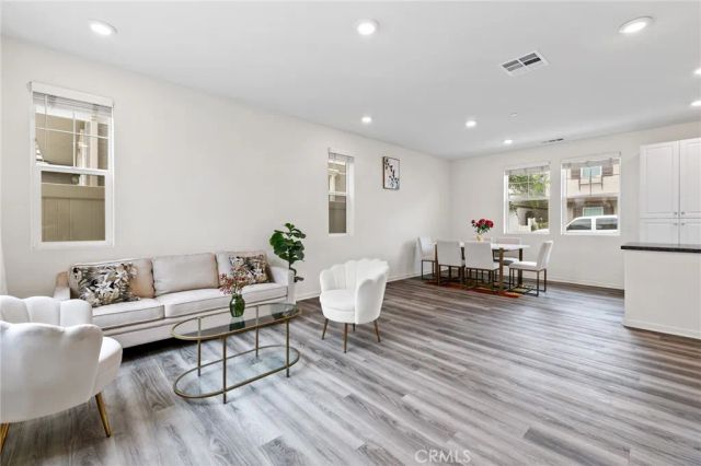 10281 Trickle, Riverside, CA 92503