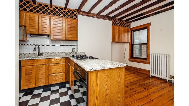 31 Myrtle Street 4, Boston, MA 02114