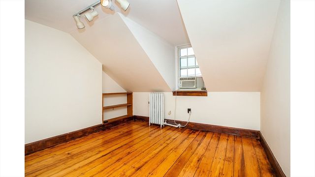 31 Myrtle Street 4, Boston, MA 02114