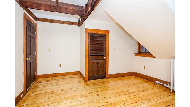 31 Myrtle Street 4, Boston, MA 02114