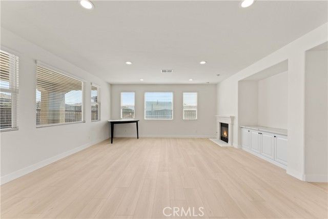 16395 Ridge Field, Riverside, CA 92503