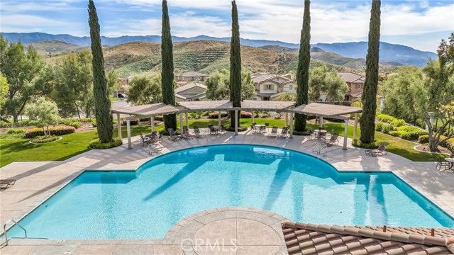 16395 Ridge Field, Riverside, CA 92503