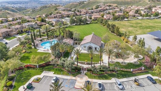 16395 Ridge Field, Riverside, CA 92503