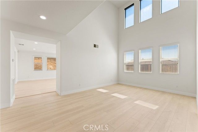 16395 Ridge Field, Riverside, CA 92503