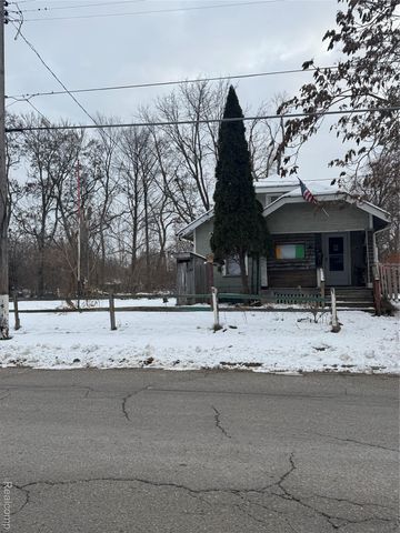 1422 Leith Street, Flint, MI 48506