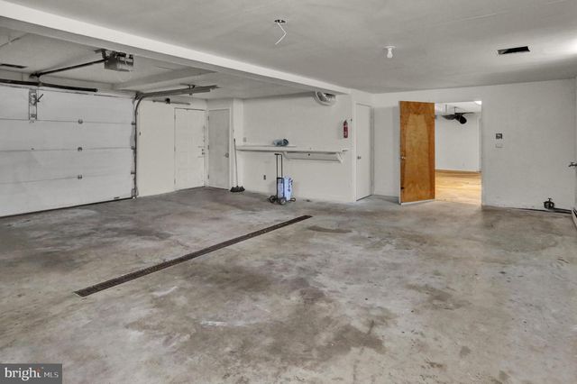 411 BELT LINE AVE, Reading, PA 19605