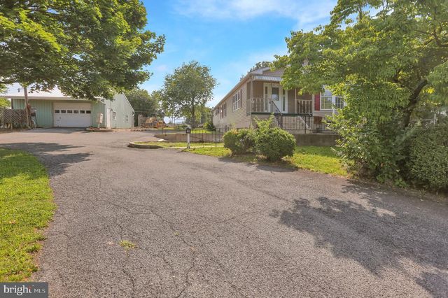 411 BELT LINE AVE, Reading, PA 19605