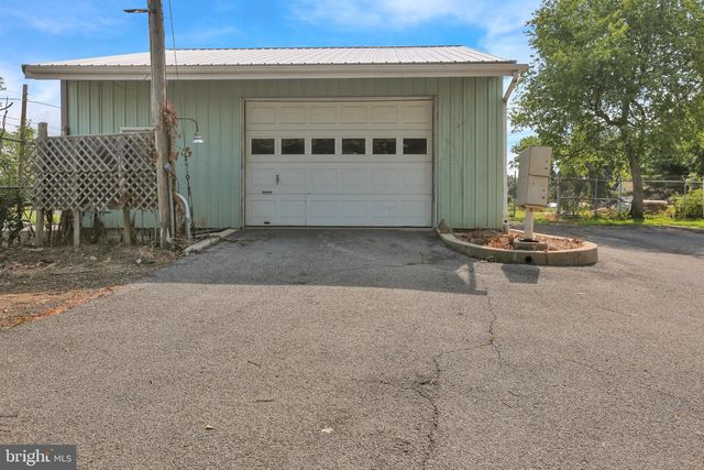 411 BELT LINE AVE, Reading, PA 19605