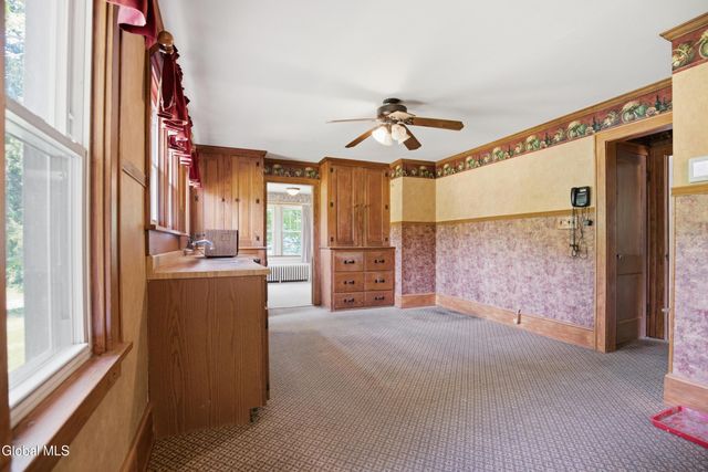 4 Tyler Way, Sand Lake, NY 12196