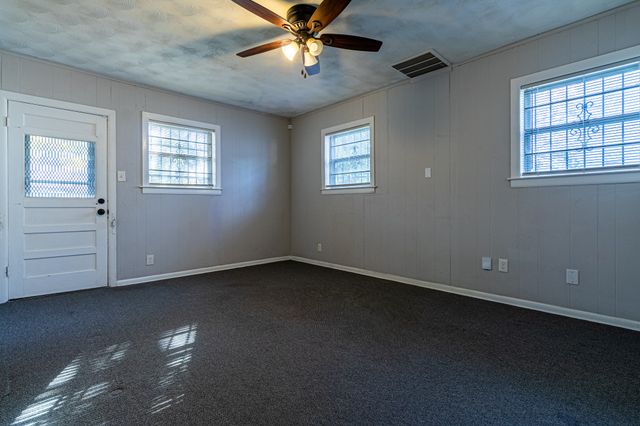 2312 Jordan Street, Dallas, TX 75215