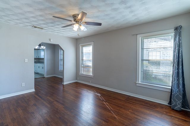 2312 Jordan Street, Dallas, TX 75215