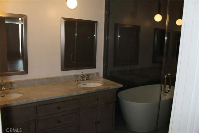 32679 Seagate 201, Rancho Palos Verdes, CA 90275