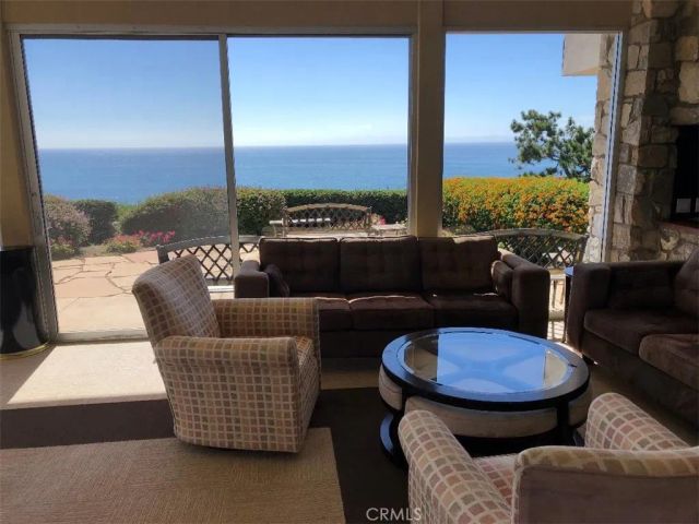 32679 Seagate 201, Rancho Palos Verdes, CA 90275